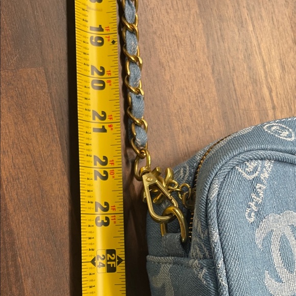 Chanel Beaute Makeup Denim Blue Crossbody Pouch Bag - Picture 15 of 16